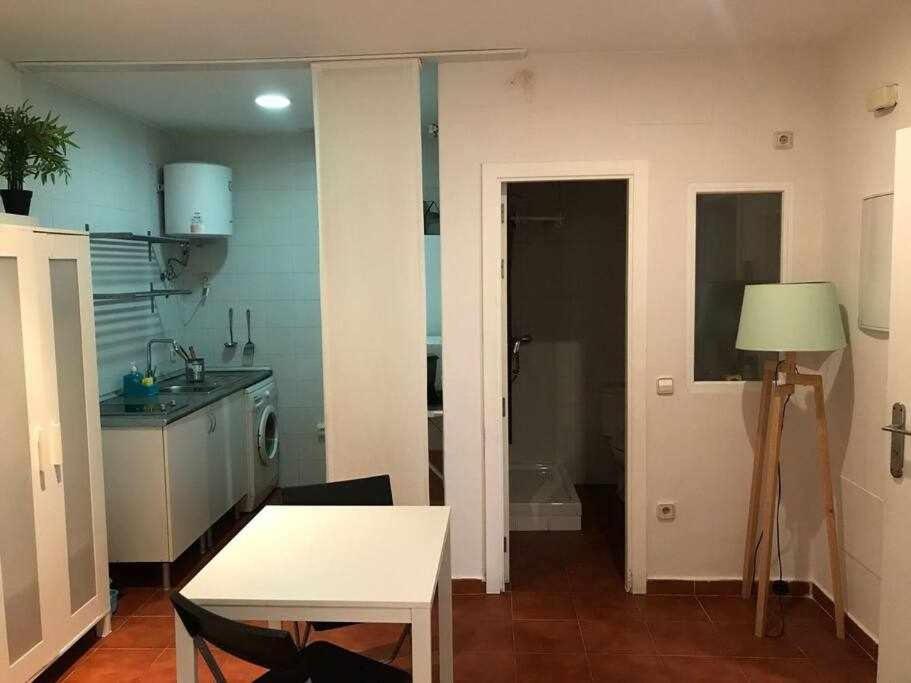 Una Encantadora Estadia En Madrid Apartment Exterior photo
